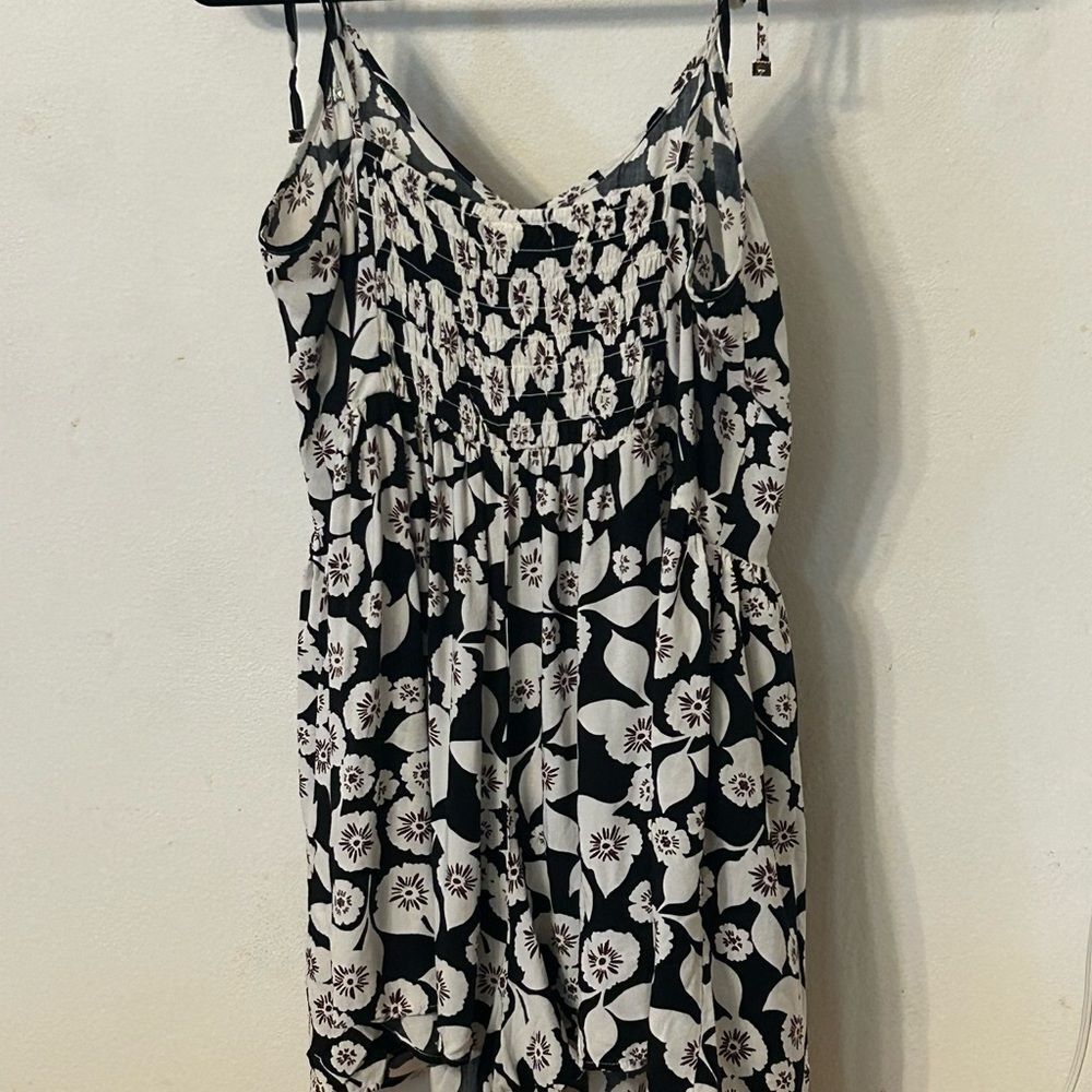 Kate Spade Aliso Floral Sleeveless Tie Shoulder Smocked Romper Medium - Picture 4 of 8